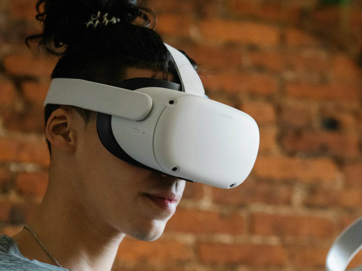 How To Set Up Your Meta Quest Account - MaeckerVR