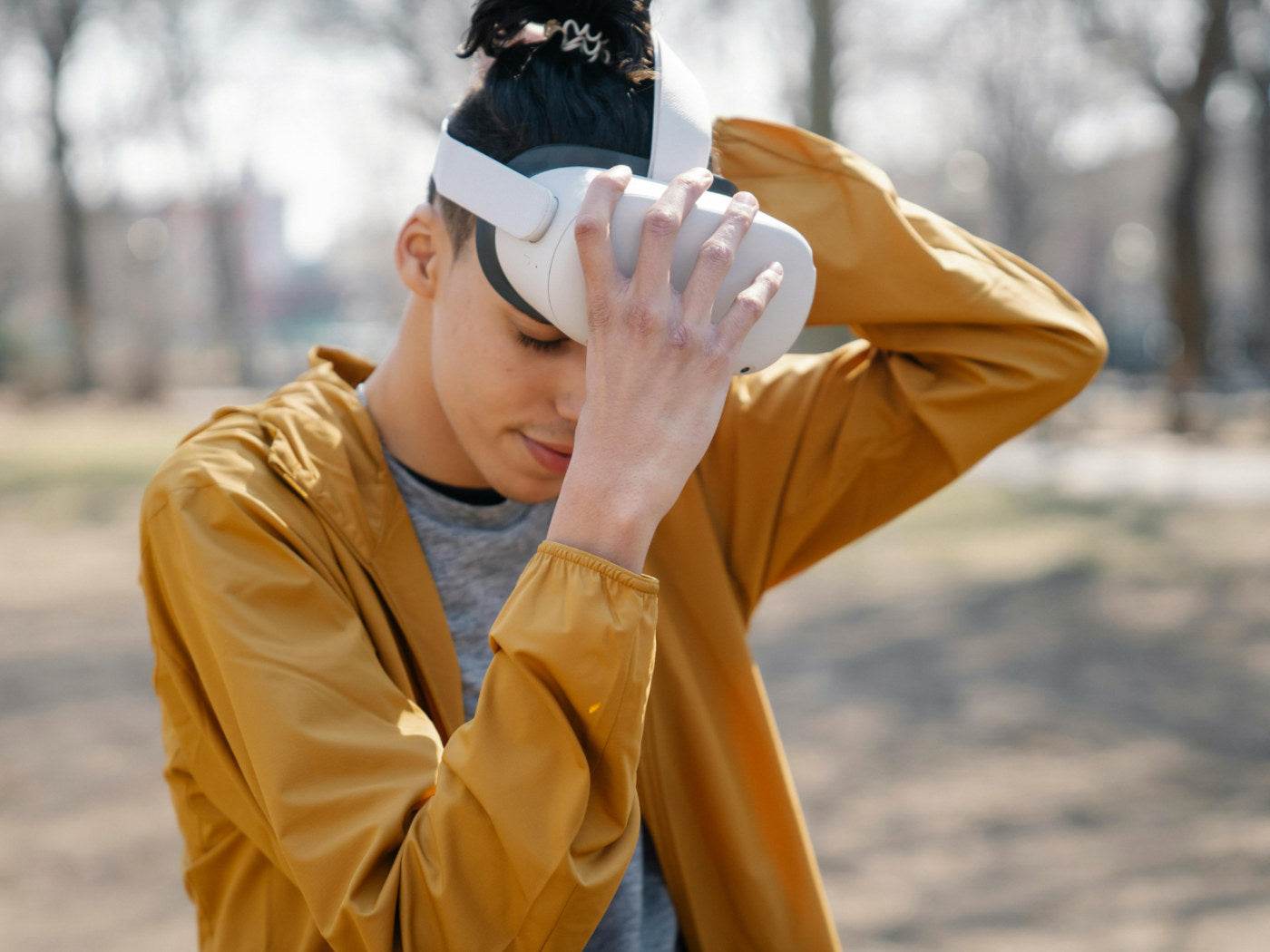 How To Avoid Eye Strain With VR Headsets - MaeckerVR