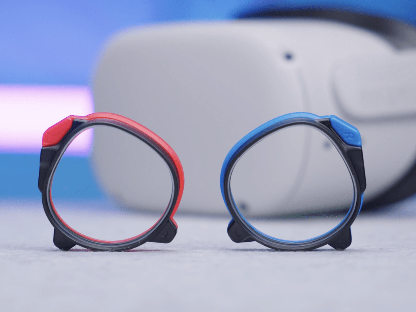 How To Prevent Foggy Lenses In VR Headsets - MaeckerVR