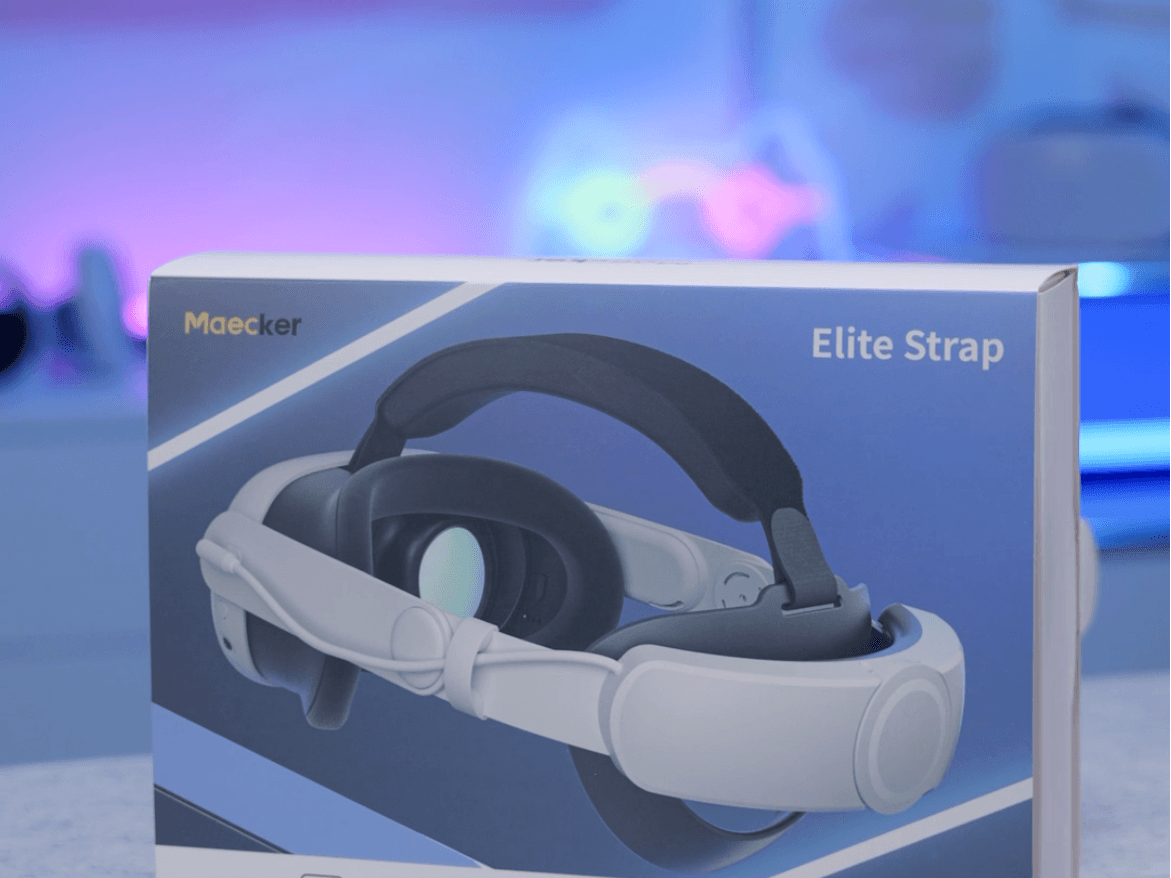 Should You Buy A VR Battery Head Strap? Pros, Cons, And Tips - MaeckerVR