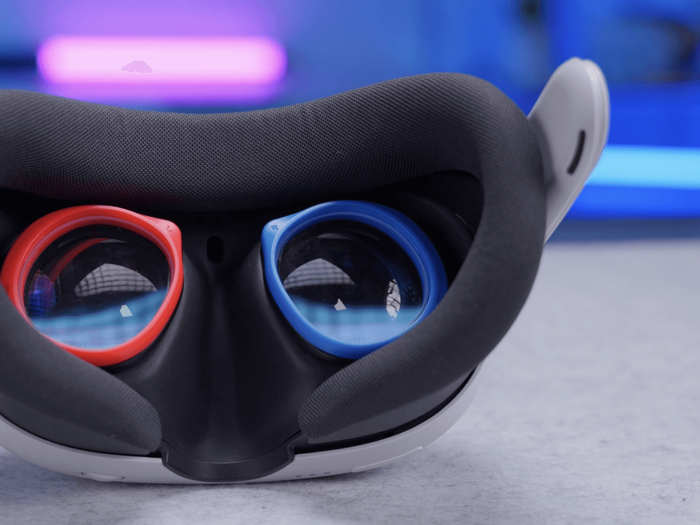 Top Reasons To Use Prescription Lenses With Your VR Headset For Better Comfort - MaeckerVR